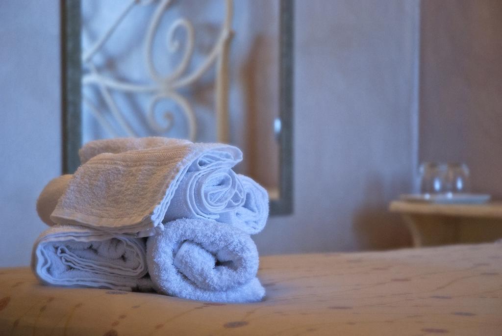 Portola La Vecchia Dimora Villa Roncola Room photo